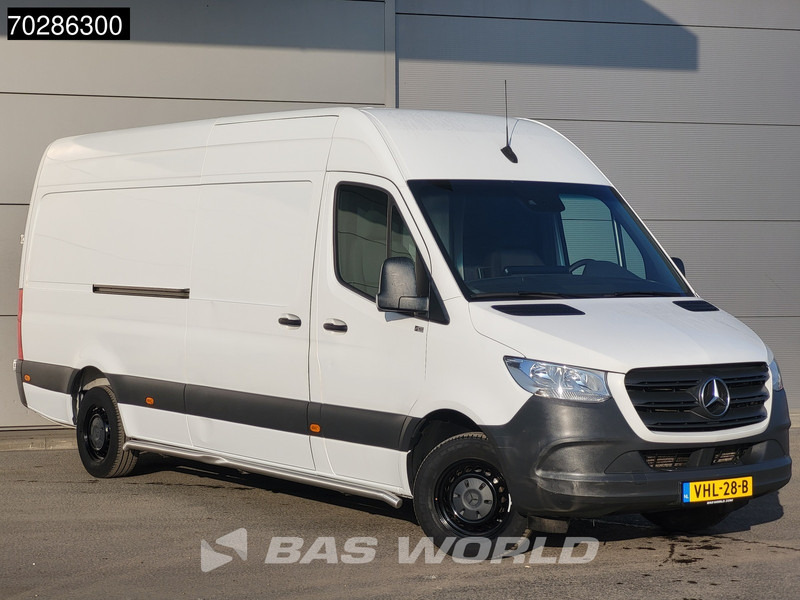 Mercedes-Benz Sprinter 315 CDI Automaat L3H2 Navi Airco Cruise Camera MBUX Carplay Euro6 L3 15m3 Airco Cruise control - Furgon: slika Mercedes-Benz Sprinter 315 CDI Automaat L3H2 Navi Airco Cruise Camera MBUX Carplay Euro6 L3 15m3 Airco Cruise control - Furgon Mercedes-Benz Sprinter 315 CDI Automaat L3H2 Navi Airco Cruise Camera MBUX Carplay Euro6 L3 15m3 Airco Cruise control - Furgon: slika Mercedes-Benz Sprinter 315 CDI Automaat L3H2 Navi Airco Cruise Camera MBUX Carplay Euro6 L3 15m3 Airco Cruise control - Furgon