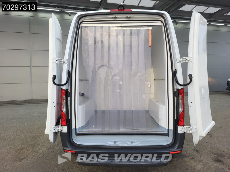 Mercedes-Benz Sprinter 315 CDI Bi-Temp Automaat L2H2 Koelwagen Vriezer Thermo King 350mt Navi Airco Camera MBUX CarPlay Euro6 Koel Koeler Kühl Kühler K - Dostavno vozilo hladnjača: slika Mercedes-Benz Sprinter 315 CDI Bi-Temp Automaat L2H2 Koelwagen Vriezer Thermo King 350mt Navi Airco Camera MBUX CarPlay Euro6 Koel Koeler Kühl Kühler K - Dostavno vozilo hladnjača Mercedes-Benz Sprinter 315 CDI Bi-Temp Automaat L2H2 Koelwagen Vriezer Thermo King 350mt Navi Airco Camera MBUX CarPlay Euro6 Koel Koeler Kühl Kühler K - Dostavno vozilo hladnjača: slika Mercedes-Benz Sprinter 315 CDI Bi-Temp Automaat L2H2 Koelwagen Vriezer Thermo King 350mt Navi Airco Camera MBUX CarPlay Euro6 Koel Koeler Kühl Kühler K - Dostavno vozilo hladnjača