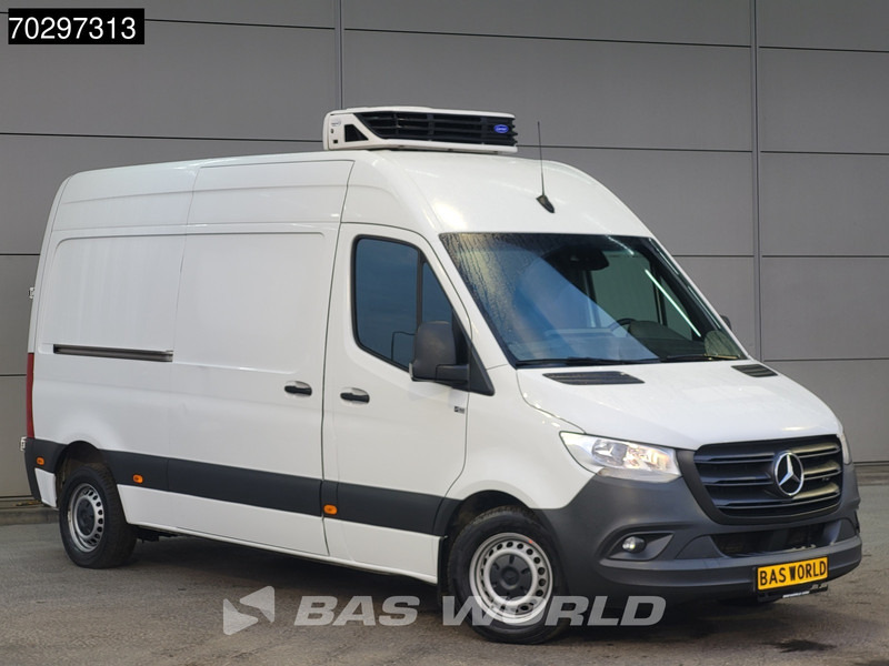 Mercedes-Benz Sprinter 315 CDI Bi-Temp Automaat L2H2 Koelwagen Vriezer Thermo King 350mt Navi Airco Camera MBUX CarPlay Euro6 Koel Koeler Kühl Kühler K - Dostavno vozilo hladnjača: slika Mercedes-Benz Sprinter 315 CDI Bi-Temp Automaat L2H2 Koelwagen Vriezer Thermo King 350mt Navi Airco Camera MBUX CarPlay Euro6 Koel Koeler Kühl Kühler K - Dostavno vozilo hladnjača Mercedes-Benz Sprinter 315 CDI Bi-Temp Automaat L2H2 Koelwagen Vriezer Thermo King 350mt Navi Airco Camera MBUX CarPlay Euro6 Koel Koeler Kühl Kühler K - Dostavno vozilo hladnjača: slika Mercedes-Benz Sprinter 315 CDI Bi-Temp Automaat L2H2 Koelwagen Vriezer Thermo King 350mt Navi Airco Camera MBUX CarPlay Euro6 Koel Koeler Kühl Kühler K - Dostavno vozilo hladnjača
