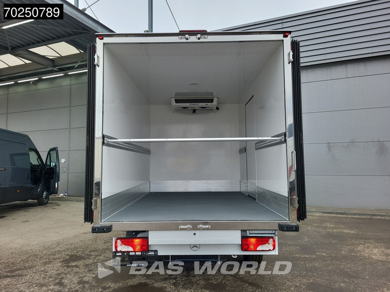 Mercedes-Benz Sprinter 315 CDI Koelwagen 2025model Thermo King V-300max 230V stekker Bakwagen Koel Kühlwagen 13m3 Airco Cruise control - Dostavno vozilo hladnjača: slika Mercedes-Benz Sprinter 315 CDI Koelwagen 2025model Thermo King V-300max 230V stekker Bakwagen Koel Kühlwagen 13m3 Airco Cruise control - Dostavno vozilo hladnjača Mercedes-Benz Sprinter 315 CDI Koelwagen 2025model Thermo King V-300max 230V stekker Bakwagen Koel Kühlwagen 13m3 Airco Cruise control - Dostavno vozilo hladnjača: slika Mercedes-Benz Sprinter 315 CDI Koelwagen 2025model Thermo King V-300max 230V stekker Bakwagen Koel Kühlwagen 13m3 Airco Cruise control - Dostavno vozilo hladnjača