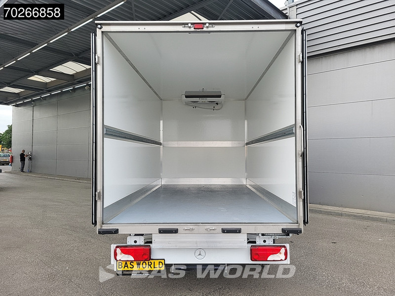 Mercedes-Benz Sprinter 315 CDI Koelwagen Achterdeuren Thermo King C-250 Airco MBUX Koel Koeler Kühl Kühler Kühlwagen Kühlkoffer 17m3 Airco - Dostavno vozilo hladnjača: slika Mercedes-Benz Sprinter 315 CDI Koelwagen Achterdeuren Thermo King C-250 Airco MBUX Koel Koeler Kühl Kühler Kühlwagen Kühlkoffer 17m3 Airco - Dostavno vozilo hladnjača Mercedes-Benz Sprinter 315 CDI Koelwagen Achterdeuren Thermo King C-250 Airco MBUX Koel Koeler Kühl Kühler Kühlwagen Kühlkoffer 17m3 Airco - Dostavno vozilo hladnjača: slika Mercedes-Benz Sprinter 315 CDI Koelwagen Achterdeuren Thermo King C-250 Airco MBUX Koel Koeler Kühl Kühler Kühlwagen Kühlkoffer 17m3 Airco - Dostavno vozilo hladnjača