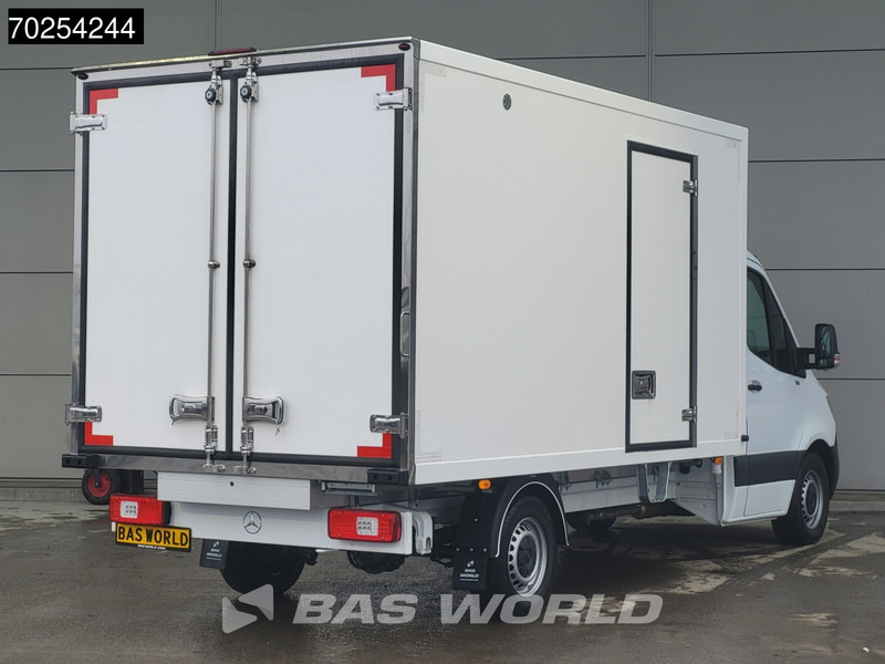 Mercedes-Benz Sprinter 315 CDI Koelwagen Thermo King V-300max 230V stekker Bakwagen Koel Kühlwagen 16m3 Airco Cruise control - Dostavno vozilo hladnjača: slika Mercedes-Benz Sprinter 315 CDI Koelwagen Thermo King V-300max 230V stekker Bakwagen Koel Kühlwagen 16m3 Airco Cruise control - Dostavno vozilo hladnjača Mercedes-Benz Sprinter 315 CDI Koelwagen Thermo King V-300max 230V stekker Bakwagen Koel Kühlwagen 16m3 Airco Cruise control - Dostavno vozilo hladnjača: slika Mercedes-Benz Sprinter 315 CDI Koelwagen Thermo King V-300max 230V stekker Bakwagen Koel Kühlwagen 16m3 Airco Cruise control - Dostavno vozilo hladnjača