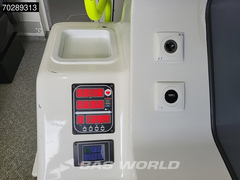 Vozilo hitne pomoći Mercedes-Benz Sprinter 316 CDI Ambulance Brancard Automaat Ziekenwagen Airco Cruise Camera Parkeersensoren Standkachel Euro6 Rettungswagen Krankenwagen: slika Vozilo hitne pomoći Mercedes-Benz Sprinter 316 CDI Ambulance Brancard Automaat Ziekenwagen Airco Cruise Camera Parkeersensoren Standkachel Euro6 Rettungswagen Krankenwagen