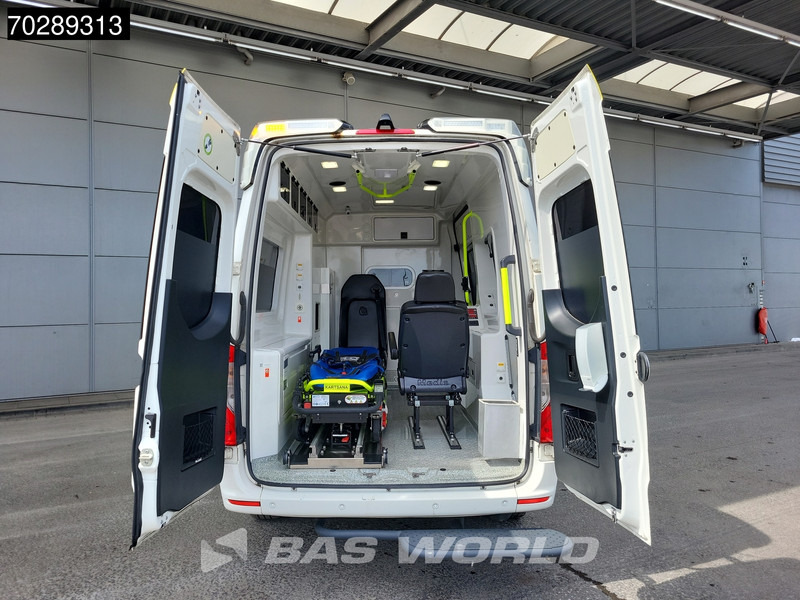 Vozilo hitne pomoći Mercedes-Benz Sprinter 316 CDI Ambulance Brancard Automaat Ziekenwagen Airco Cruise Camera Parkeersensoren Standkachel Euro6 Rettungswagen Krankenwagen: slika Vozilo hitne pomoći Mercedes-Benz Sprinter 316 CDI Ambulance Brancard Automaat Ziekenwagen Airco Cruise Camera Parkeersensoren Standkachel Euro6 Rettungswagen Krankenwagen