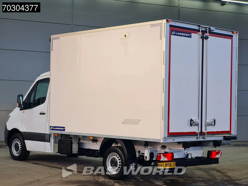 Mercedes-Benz Sprinter 316 CDI Automaat Lamberet Koelwagen Thermo King V500 MAX 380v Aansluiting Achterdeuren Navi Airco Camera Euro6 Koel Koeler Bakwa - Dostavno vozilo hladnjača: slika Mercedes-Benz Sprinter 316 CDI Automaat Lamberet Koelwagen Thermo King V500 MAX 380v Aansluiting Achterdeuren Navi Airco Camera Euro6 Koel Koeler Bakwa - Dostavno vozilo hladnjača Mercedes-Benz Sprinter 316 CDI Automaat Lamberet Koelwagen Thermo King V500 MAX 380v Aansluiting Achterdeuren Navi Airco Camera Euro6 Koel Koeler Bakwa - Dostavno vozilo hladnjača: slika Mercedes-Benz Sprinter 316 CDI Automaat Lamberet Koelwagen Thermo King V500 MAX 380v Aansluiting Achterdeuren Navi Airco Camera Euro6 Koel Koeler Bakwa - Dostavno vozilo hladnjača