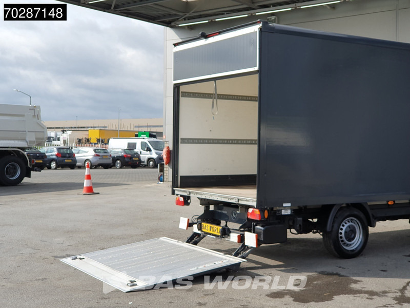 Mercedes-Benz Sprinter 316 CDI Laadklep Automaat Bakwagen ACC Airco Camera MBUX CarPlay Euro6 Meubelbak Koffer 19m3 Airco - Dostavno vozilo sa zatvorenim sandukom: slika Mercedes-Benz Sprinter 316 CDI Laadklep Automaat Bakwagen ACC Airco Camera MBUX CarPlay Euro6 Meubelbak Koffer 19m3 Airco - Dostavno vozilo sa zatvorenim sandukom Mercedes-Benz Sprinter 316 CDI Laadklep Automaat Bakwagen ACC Airco Camera MBUX CarPlay Euro6 Meubelbak Koffer 19m3 Airco - Dostavno vozilo sa zatvorenim sandukom: slika Mercedes-Benz Sprinter 316 CDI Laadklep Automaat Bakwagen ACC Airco Camera MBUX CarPlay Euro6 Meubelbak Koffer 19m3 Airco - Dostavno vozilo sa zatvorenim sandukom