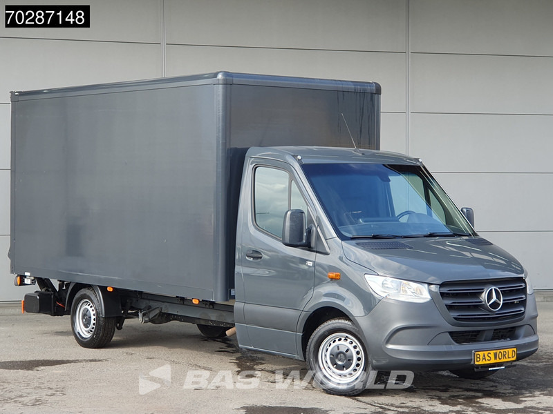 Mercedes-Benz Sprinter 316 CDI Laadklep Automaat Bakwagen ACC Airco Camera MBUX CarPlay Euro6 Meubelbak Koffer 19m3 Airco - Dostavno vozilo sa zatvorenim sandukom: slika Mercedes-Benz Sprinter 316 CDI Laadklep Automaat Bakwagen ACC Airco Camera MBUX CarPlay Euro6 Meubelbak Koffer 19m3 Airco - Dostavno vozilo sa zatvorenim sandukom Mercedes-Benz Sprinter 316 CDI Laadklep Automaat Bakwagen ACC Airco Camera MBUX CarPlay Euro6 Meubelbak Koffer 19m3 Airco - Dostavno vozilo sa zatvorenim sandukom: slika Mercedes-Benz Sprinter 316 CDI Laadklep Automaat Bakwagen ACC Airco Camera MBUX CarPlay Euro6 Meubelbak Koffer 19m3 Airco - Dostavno vozilo sa zatvorenim sandukom