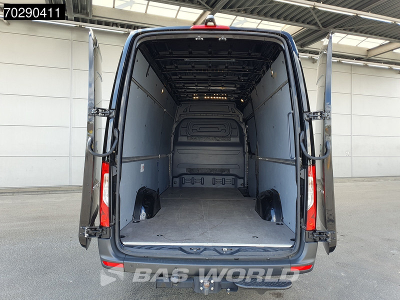 Mercedes-Benz Sprinter 317 CDI Automaat 170PK 3,5t Trekhaak L3H2 Airco Camera Parkeersensoren MBUX CarPlay Euro6 L3 15m3 Airco Trekhaak - Furgon: slika Mercedes-Benz Sprinter 317 CDI Automaat 170PK 3,5t Trekhaak L3H2 Airco Camera Parkeersensoren MBUX CarPlay Euro6 L3 15m3 Airco Trekhaak - Furgon Mercedes-Benz Sprinter 317 CDI Automaat 170PK 3,5t Trekhaak L3H2 Airco Camera Parkeersensoren MBUX CarPlay Euro6 L3 15m3 Airco Trekhaak - Furgon: slika Mercedes-Benz Sprinter 317 CDI Automaat 170PK 3,5t Trekhaak L3H2 Airco Camera Parkeersensoren MBUX CarPlay Euro6 L3 15m3 Airco Trekhaak - Furgon