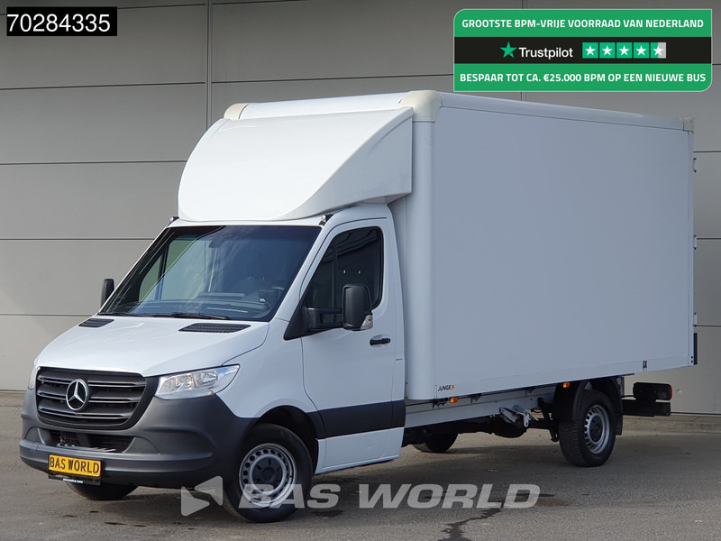 Mercedes-Benz Sprinter 317 CDI Automaat Bakwagen Achterdeuren Airco Camera Euro6 Meubelbak Koffer 21m3 Airco - Dostavno vozilo sa zatvorenim sandukom: slika Mercedes-Benz Sprinter 317 CDI Automaat Bakwagen Achterdeuren Airco Camera Euro6 Meubelbak Koffer 21m3 Airco - Dostavno vozilo sa zatvorenim sandukom Mercedes-Benz Sprinter 317 CDI Automaat Bakwagen Achterdeuren Airco Camera Euro6 Meubelbak Koffer 21m3 Airco - Dostavno vozilo sa zatvorenim sandukom: slika Mercedes-Benz Sprinter 317 CDI Automaat Bakwagen Achterdeuren Airco Camera Euro6 Meubelbak Koffer 21m3 Airco - Dostavno vozilo sa zatvorenim sandukom