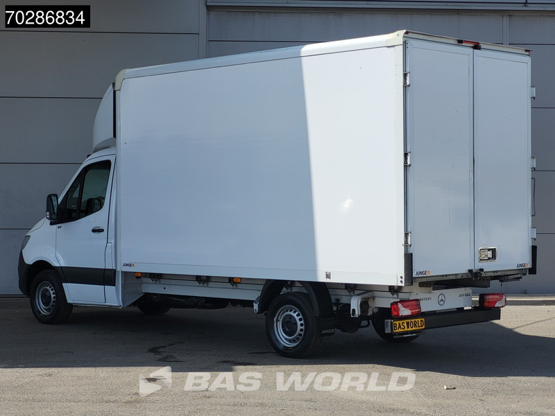 Mercedes-Benz Sprinter 317 CDI Automaat Bakwagen Achterdeuren Airco Camera Euro6 Meubelbak Koffer 21m3 Airco - Dostavno vozilo sa zatvorenim sandukom: slika Mercedes-Benz Sprinter 317 CDI Automaat Bakwagen Achterdeuren Airco Camera Euro6 Meubelbak Koffer 21m3 Airco - Dostavno vozilo sa zatvorenim sandukom Mercedes-Benz Sprinter 317 CDI Automaat Bakwagen Achterdeuren Airco Camera Euro6 Meubelbak Koffer 21m3 Airco - Dostavno vozilo sa zatvorenim sandukom: slika Mercedes-Benz Sprinter 317 CDI Automaat Bakwagen Achterdeuren Airco Camera Euro6 Meubelbak Koffer 21m3 Airco - Dostavno vozilo sa zatvorenim sandukom
