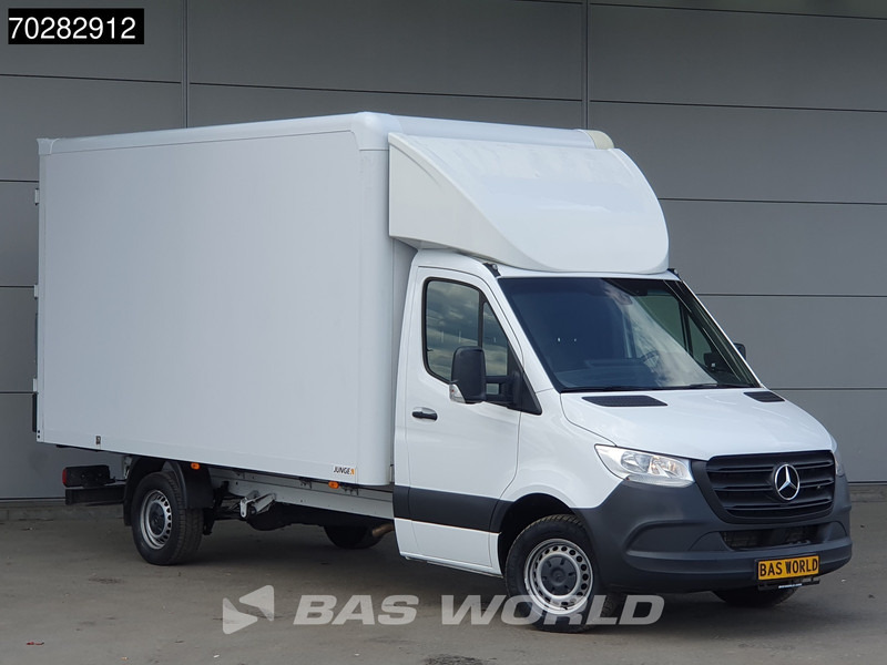 Mercedes-Benz Sprinter 317 CDI Automaat Bakwagen Achterdeuren Airco Camera Euro6 Meubelbak Koffer 21m3 Airco - Dostavno vozilo sa zatvorenim sandukom: slika Mercedes-Benz Sprinter 317 CDI Automaat Bakwagen Achterdeuren Airco Camera Euro6 Meubelbak Koffer 21m3 Airco - Dostavno vozilo sa zatvorenim sandukom Mercedes-Benz Sprinter 317 CDI Automaat Bakwagen Achterdeuren Airco Camera Euro6 Meubelbak Koffer 21m3 Airco - Dostavno vozilo sa zatvorenim sandukom: slika Mercedes-Benz Sprinter 317 CDI Automaat Bakwagen Achterdeuren Airco Camera Euro6 Meubelbak Koffer 21m3 Airco - Dostavno vozilo sa zatvorenim sandukom