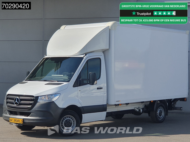 Mercedes-Benz Sprinter 317 CDI Automaat Bakwagen Laadklep Airco Camera Euro6 Meubelbak Koffer 11m3 Airco - Dostavno vozilo sa zatvorenim sandukom: slika Mercedes-Benz Sprinter 317 CDI Automaat Bakwagen Laadklep Airco Camera Euro6 Meubelbak Koffer 11m3 Airco - Dostavno vozilo sa zatvorenim sandukom Mercedes-Benz Sprinter 317 CDI Automaat Bakwagen Laadklep Airco Camera Euro6 Meubelbak Koffer 11m3 Airco - Dostavno vozilo sa zatvorenim sandukom: slika Mercedes-Benz Sprinter 317 CDI Automaat Bakwagen Laadklep Airco Camera Euro6 Meubelbak Koffer 11m3 Airco - Dostavno vozilo sa zatvorenim sandukom