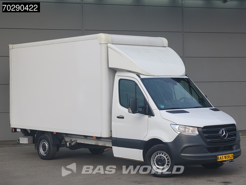 Mercedes-Benz Sprinter 317 CDI Automaat Bakwagen Laadklep Airco Camera Euro6 Meubelbak Koffer 21m3 Airco - Dostavno vozilo sa zatvorenim sandukom: slika Mercedes-Benz Sprinter 317 CDI Automaat Bakwagen Laadklep Airco Camera Euro6 Meubelbak Koffer 21m3 Airco - Dostavno vozilo sa zatvorenim sandukom Mercedes-Benz Sprinter 317 CDI Automaat Bakwagen Laadklep Airco Camera Euro6 Meubelbak Koffer 21m3 Airco - Dostavno vozilo sa zatvorenim sandukom: slika Mercedes-Benz Sprinter 317 CDI Automaat Bakwagen Laadklep Airco Camera Euro6 Meubelbak Koffer 21m3 Airco - Dostavno vozilo sa zatvorenim sandukom