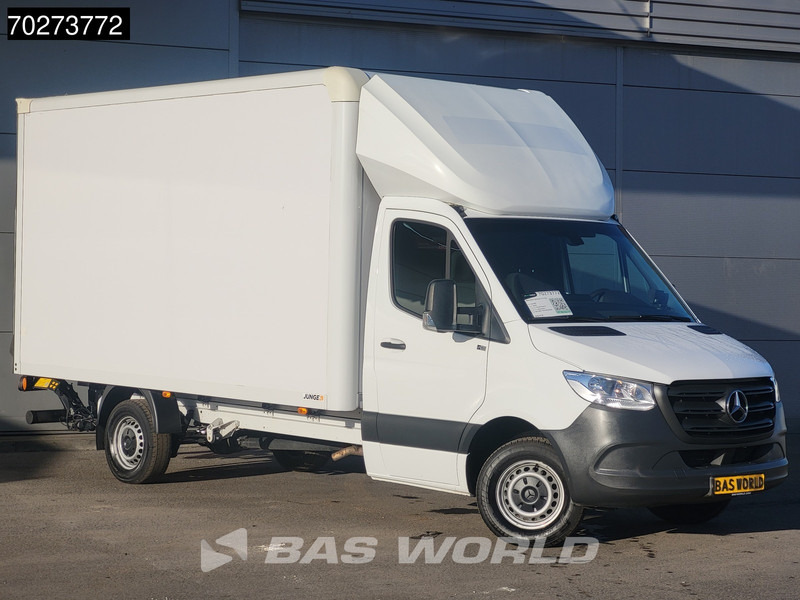 Mercedes-Benz Sprinter 317 CDI Automaat Bakwagen Laadklep Camera Airco Koffer Meubelbak 20m3 Airco - Dostavno vozilo sa zatvorenim sandukom: slika Mercedes-Benz Sprinter 317 CDI Automaat Bakwagen Laadklep Camera Airco Koffer Meubelbak 20m3 Airco - Dostavno vozilo sa zatvorenim sandukom Mercedes-Benz Sprinter 317 CDI Automaat Bakwagen Laadklep Camera Airco Koffer Meubelbak 20m3 Airco - Dostavno vozilo sa zatvorenim sandukom: slika Mercedes-Benz Sprinter 317 CDI Automaat Bakwagen Laadklep Camera Airco Koffer Meubelbak 20m3 Airco - Dostavno vozilo sa zatvorenim sandukom