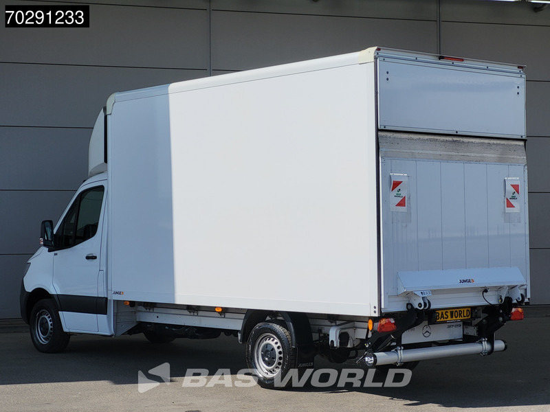Mercedes-Benz Sprinter 317 CDI Automaat Bakwagen Laadklep Camera Airco Koffer Meubelbak 21m3 Airco - Dostavno vozilo sa zatvorenim sandukom: slika Mercedes-Benz Sprinter 317 CDI Automaat Bakwagen Laadklep Camera Airco Koffer Meubelbak 21m3 Airco - Dostavno vozilo sa zatvorenim sandukom Mercedes-Benz Sprinter 317 CDI Automaat Bakwagen Laadklep Camera Airco Koffer Meubelbak 21m3 Airco - Dostavno vozilo sa zatvorenim sandukom: slika Mercedes-Benz Sprinter 317 CDI Automaat Bakwagen Laadklep Camera Airco Koffer Meubelbak 21m3 Airco - Dostavno vozilo sa zatvorenim sandukom