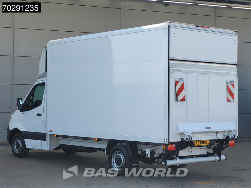 Mercedes-Benz Sprinter 317 CDI Automaat Bakwagen Laadklep Camera Airco Koffer Meubelbak 21m3 Airco - Dostavno vozilo sa zatvorenim sandukom: slika Mercedes-Benz Sprinter 317 CDI Automaat Bakwagen Laadklep Camera Airco Koffer Meubelbak 21m3 Airco - Dostavno vozilo sa zatvorenim sandukom Mercedes-Benz Sprinter 317 CDI Automaat Bakwagen Laadklep Camera Airco Koffer Meubelbak 21m3 Airco - Dostavno vozilo sa zatvorenim sandukom: slika Mercedes-Benz Sprinter 317 CDI Automaat Bakwagen Laadklep Camera Airco Koffer Meubelbak 21m3 Airco - Dostavno vozilo sa zatvorenim sandukom