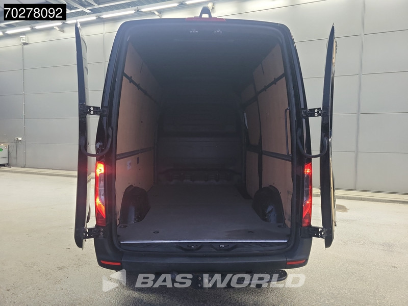 Mercedes-Benz Sprinter 317 CDI Automaat L2H2 3500KG Trekhaak 170PK Airco Camera MBUX CarPlay Euro6 L2 10m3 Airco Trekhaak - Furgon: slika Mercedes-Benz Sprinter 317 CDI Automaat L2H2 3500KG Trekhaak 170PK Airco Camera MBUX CarPlay Euro6 L2 10m3 Airco Trekhaak - Furgon Mercedes-Benz Sprinter 317 CDI Automaat L2H2 3500KG Trekhaak 170PK Airco Camera MBUX CarPlay Euro6 L2 10m3 Airco Trekhaak - Furgon: slika Mercedes-Benz Sprinter 317 CDI Automaat L2H2 3500KG Trekhaak 170PK Airco Camera MBUX CarPlay Euro6 L2 10m3 Airco Trekhaak - Furgon