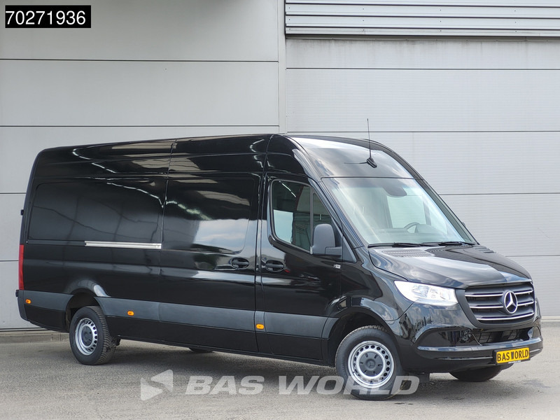 Mercedes-Benz Sprinter 317 CDI Automaat L3H2 3.5t trekhaak Airco Camera MBUX L3 15m3 Airco Trekhaak - Furgon: slika Mercedes-Benz Sprinter 317 CDI Automaat L3H2 3.5t trekhaak Airco Camera MBUX L3 15m3 Airco Trekhaak - Furgon Mercedes-Benz Sprinter 317 CDI Automaat L3H2 3.5t trekhaak Airco Camera MBUX L3 15m3 Airco Trekhaak - Furgon: slika Mercedes-Benz Sprinter 317 CDI Automaat L3H2 3.5t trekhaak Airco Camera MBUX L3 15m3 Airco Trekhaak - Furgon