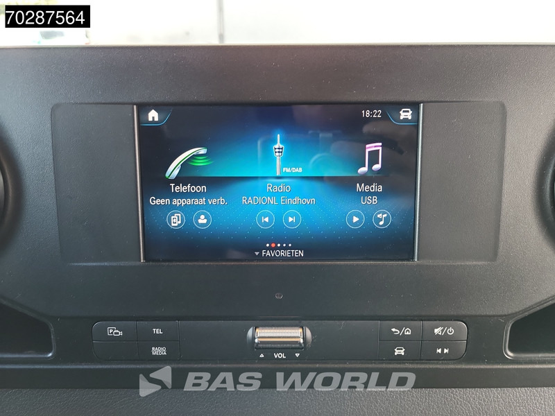 Furgon Mercedes-Benz Sprinter 317 CDI Automaat L3H2 Airco Cruise Camera Parkeersensoren MBUX CarPlay Euro6 L3 16m3 Airco: slika Furgon Mercedes-Benz Sprinter 317 CDI Automaat L3H2 Airco Cruise Camera Parkeersensoren MBUX CarPlay Euro6 L3 16m3 Airco