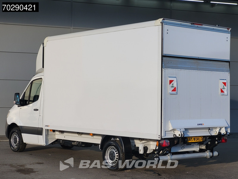 Mercedes-Benz Sprinter 317 CDI Automaat Laadklep Bakwagen 170PK Airco Camera Euro6 Meubelbak Koffer 21m3 Airco - Dostavno vozilo sa zatvorenim sandukom: slika Mercedes-Benz Sprinter 317 CDI Automaat Laadklep Bakwagen 170PK Airco Camera Euro6 Meubelbak Koffer 21m3 Airco - Dostavno vozilo sa zatvorenim sandukom Mercedes-Benz Sprinter 317 CDI Automaat Laadklep Bakwagen 170PK Airco Camera Euro6 Meubelbak Koffer 21m3 Airco - Dostavno vozilo sa zatvorenim sandukom: slika Mercedes-Benz Sprinter 317 CDI Automaat Laadklep Bakwagen 170PK Airco Camera Euro6 Meubelbak Koffer 21m3 Airco - Dostavno vozilo sa zatvorenim sandukom