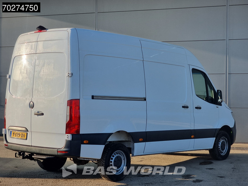 Mercedes-Benz Sprinter 319 CDI 3.0L Automaat 190PK V6 Navi ACC Trekhaak Camera L2 11m3 Airco Trekhaak - Furgon: slika Mercedes-Benz Sprinter 319 CDI 3.0L Automaat 190PK V6 Navi ACC Trekhaak Camera L2 11m3 Airco Trekhaak - Furgon Mercedes-Benz Sprinter 319 CDI 3.0L Automaat 190PK V6 Navi ACC Trekhaak Camera L2 11m3 Airco Trekhaak - Furgon: slika Mercedes-Benz Sprinter 319 CDI 3.0L Automaat 190PK V6 Navi ACC Trekhaak Camera L2 11m3 Airco Trekhaak - Furgon
