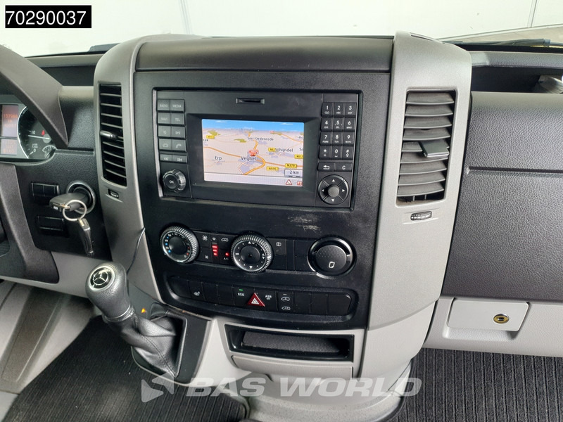 Furgon Mercedes-Benz Sprinter 319 CDI Automaat 3.0 V6 L2H2 3500kg trekhaak Navi Camera Airco Cruise L2 12m3 Airco Trekhaak Cruise control: slika Furgon Mercedes-Benz Sprinter 319 CDI Automaat 3.0 V6 L2H2 3500kg trekhaak Navi Camera Airco Cruise L2 12m3 Airco Trekhaak Cruise control