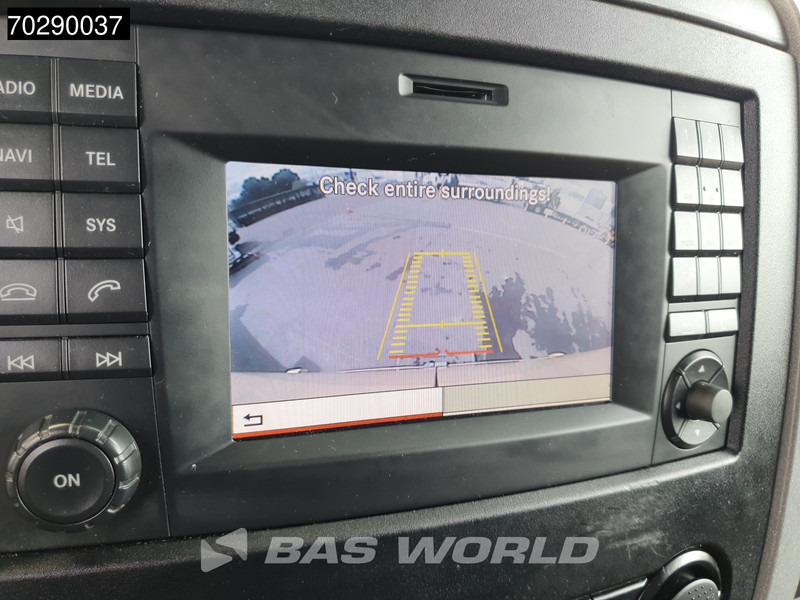 Furgon Mercedes-Benz Sprinter 319 CDI Automaat 3.0 V6 L2H2 3500kg trekhaak Navi Camera Airco Cruise L2 12m3 Airco Trekhaak Cruise control: slika Furgon Mercedes-Benz Sprinter 319 CDI Automaat 3.0 V6 L2H2 3500kg trekhaak Navi Camera Airco Cruise L2 12m3 Airco Trekhaak Cruise control