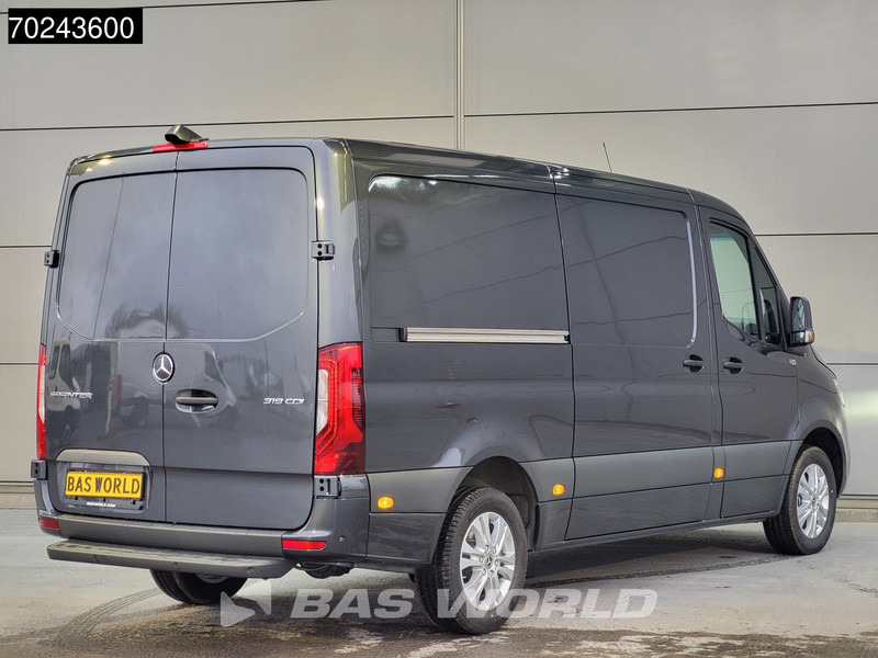 Mercedes-Benz Sprinter 319 CDI Automaat L2H1 2025model ACC LED Navi Camera Velgen 9m3 Airco - Furgon: slika Mercedes-Benz Sprinter 319 CDI Automaat L2H1 2025model ACC LED Navi Camera Velgen 9m3 Airco - Furgon Mercedes-Benz Sprinter 319 CDI Automaat L2H1 2025model ACC LED Navi Camera Velgen 9m3 Airco - Furgon: slika Mercedes-Benz Sprinter 319 CDI Automaat L2H1 2025model ACC LED Navi Camera Velgen 9m3 Airco - Furgon