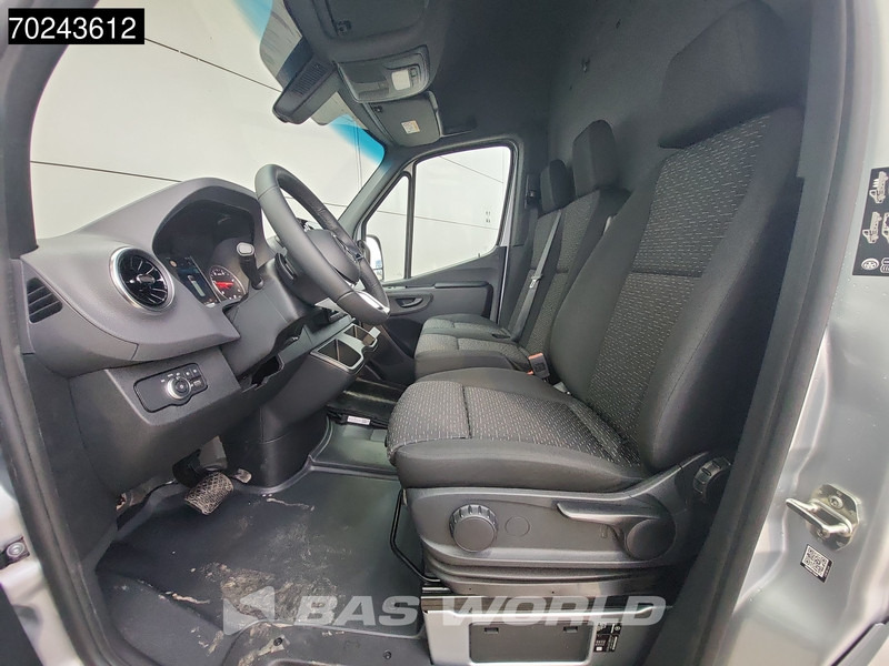 Novi Furgon Mercedes-Benz Sprinter 319 CDI Automaat L2H2 2025 Model LED ACC Camera Sensoren MBUX L2 10m3 Airco: slika Novi Furgon Mercedes-Benz Sprinter 319 CDI Automaat L2H2 2025 Model LED ACC Camera Sensoren MBUX L2 10m3 Airco