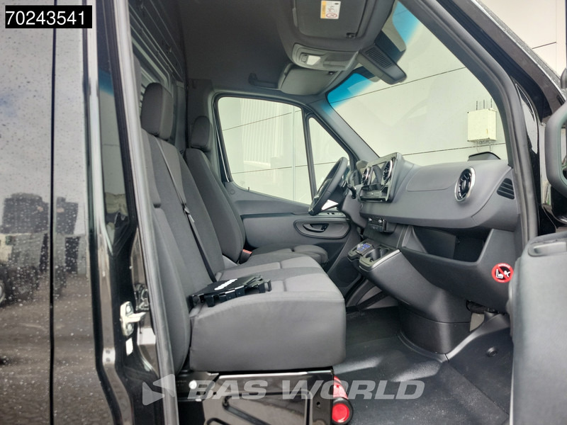 Novi Furgon Mercedes-Benz Sprinter 319 CDI Automaat L2H2 4x4 New Model!!! Overland Special Off Grid ACC Camera MBUX Allrad 4WD Camper basis 11m3 Airco: slika Novi Furgon Mercedes-Benz Sprinter 319 CDI Automaat L2H2 4x4 New Model!!! Overland Special Off Grid ACC Camera MBUX Allrad 4WD Camper basis 11m3 Airco