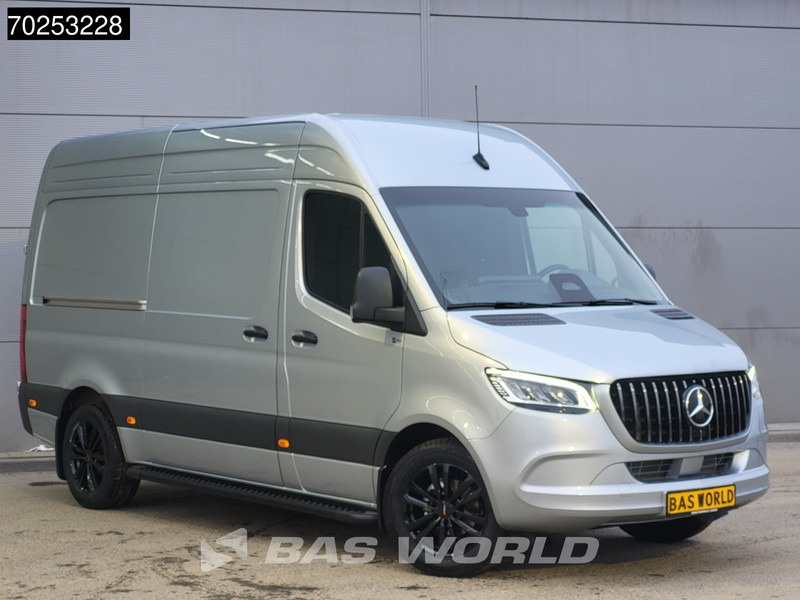 Mercedes-Benz Sprinter 319 CDI Automaat L2H2 AMG Black Edition LED 18'' MBUX Camera 11m3 Airco Cruise control - Furgon: slika Mercedes-Benz Sprinter 319 CDI Automaat L2H2 AMG Black Edition LED 18'' MBUX Camera 11m3 Airco Cruise control - Furgon Mercedes-Benz Sprinter 319 CDI Automaat L2H2 AMG Black Edition LED 18'' MBUX Camera 11m3 Airco Cruise control - Furgon: slika Mercedes-Benz Sprinter 319 CDI Automaat L2H2 AMG Black Edition LED 18'' MBUX Camera 11m3 Airco Cruise control - Furgon