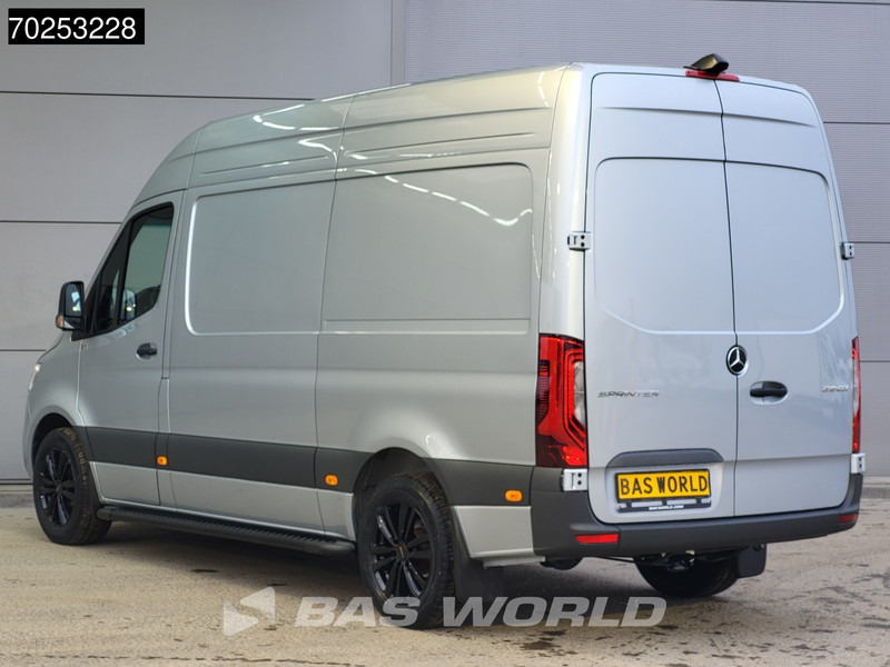 Mercedes-Benz Sprinter 319 CDI Automaat L2H2 AMG Black Edition LED 18'' MBUX Camera 11m3 Airco Cruise control - Furgon: slika Mercedes-Benz Sprinter 319 CDI Automaat L2H2 AMG Black Edition LED 18'' MBUX Camera 11m3 Airco Cruise control - Furgon Mercedes-Benz Sprinter 319 CDI Automaat L2H2 AMG Black Edition LED 18'' MBUX Camera 11m3 Airco Cruise control - Furgon: slika Mercedes-Benz Sprinter 319 CDI Automaat L2H2 AMG Black Edition LED 18'' MBUX Camera 11m3 Airco Cruise control - Furgon