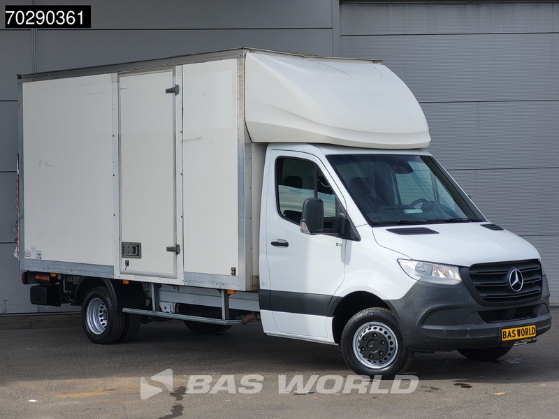 Mercedes-Benz Sprinter 514 CDI Laadklep Zijdeur Bakwagen Dubbellucht Airco Cruise Camera D'Hollandia Euro6 Meubelbak Koffer 20m3 Airco Cruise control - Dostavno vozilo sa zatvorenim sandukom: slika Mercedes-Benz Sprinter 514 CDI Laadklep Zijdeur Bakwagen Dubbellucht Airco Cruise Camera D'Hollandia Euro6 Meubelbak Koffer 20m3 Airco Cruise control - Dostavno vozilo sa zatvorenim sandukom Mercedes-Benz Sprinter 514 CDI Laadklep Zijdeur Bakwagen Dubbellucht Airco Cruise Camera D'Hollandia Euro6 Meubelbak Koffer 20m3 Airco Cruise control - Dostavno vozilo sa zatvorenim sandukom: slika Mercedes-Benz Sprinter 514 CDI Laadklep Zijdeur Bakwagen Dubbellucht Airco Cruise Camera D'Hollandia Euro6 Meubelbak Koffer 20m3 Airco Cruise control - Dostavno vozilo sa zatvorenim sandukom