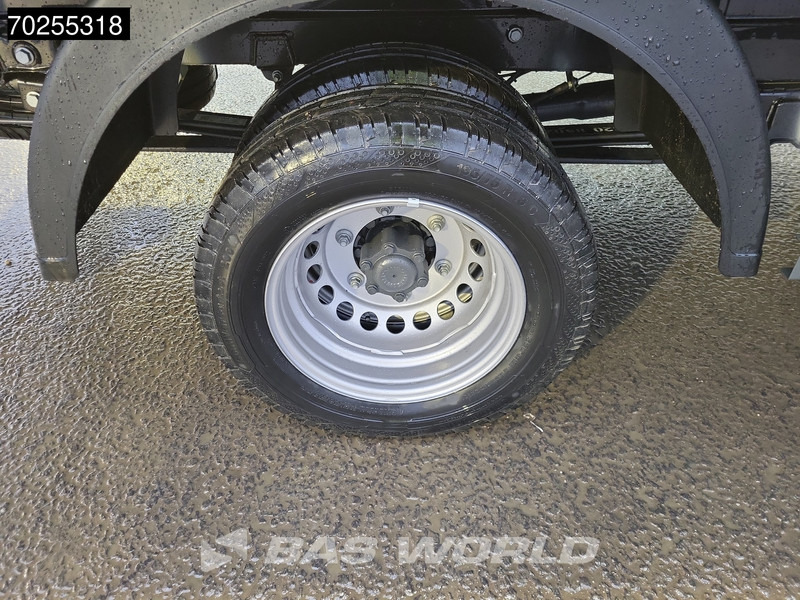 Novi Dostavno vozilo s ravnom platformom Mercedes-Benz Sprinter 519 CDI Automaat Open Laadbak Dubbel Cabine 3.5t trekhaak LED Navi Camera ACC Pickup Pritsche Airco Dubbel cabine Trekhaak Cruis: slika Novi Dostavno vozilo s ravnom platformom Mercedes-Benz Sprinter 519 CDI Automaat Open Laadbak Dubbel Cabine 3.5t trekhaak LED Navi Camera ACC Pickup Pritsche Airco Dubbel cabine Trekhaak Cruis
