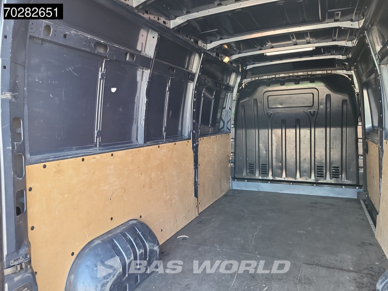 Renault Master 135PK L3H2 LED Trekhaak Airco Cruise Parkeersensoren Euro6 L3 12m3 Airco Trekhaak Cruise control - Furgon: slika Renault Master 135PK L3H2 LED Trekhaak Airco Cruise Parkeersensoren Euro6 L3 12m3 Airco Trekhaak Cruise control - Furgon Renault Master 135PK L3H2 LED Trekhaak Airco Cruise Parkeersensoren Euro6 L3 12m3 Airco Trekhaak Cruise control - Furgon: slika Renault Master 135PK L3H2 LED Trekhaak Airco Cruise Parkeersensoren Euro6 L3 12m3 Airco Trekhaak Cruise control - Furgon