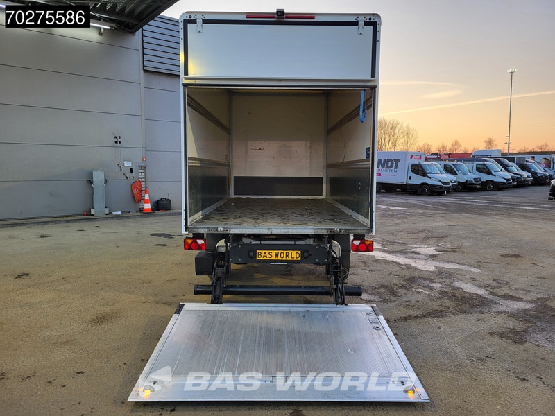 Volkswagen Crafter 177pk Automaat Laadklep Bakwagen Airco Camera Meubelbak Koffer 19m3 Airco - Dostavno vozilo sa zatvorenim sandukom: slika Volkswagen Crafter 177pk Automaat Laadklep Bakwagen Airco Camera Meubelbak Koffer 19m3 Airco - Dostavno vozilo sa zatvorenim sandukom Volkswagen Crafter 177pk Automaat Laadklep Bakwagen Airco Camera Meubelbak Koffer 19m3 Airco - Dostavno vozilo sa zatvorenim sandukom: slika Volkswagen Crafter 177pk Automaat Laadklep Bakwagen Airco Camera Meubelbak Koffer 19m3 Airco - Dostavno vozilo sa zatvorenim sandukom