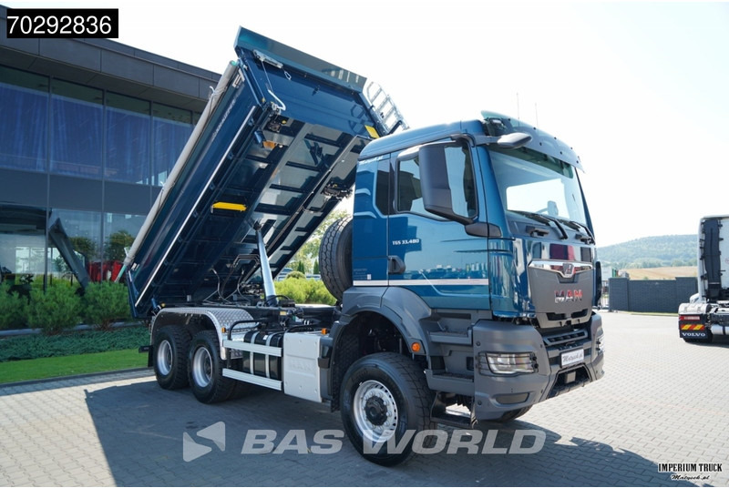 MAN TGS 33.480 TGS 6X6 11m3 KH-3-Way Kipper 6x6 Steel Suspension Automatic Big-Axle Euro 6 - Kiper: slika MAN TGS 33.480 TGS 6X6 11m3 KH-3-Way Kipper 6x6 Steel Suspension Automatic Big-Axle Euro 6 - Kiper MAN TGS 33.480 TGS 6X6 11m3 KH-3-Way Kipper 6x6 Steel Suspension Automatic Big-Axle Euro 6 - Kiper: slika MAN TGS 33.480 TGS 6X6 11m3 KH-3-Way Kipper 6x6 Steel Suspension Automatic Big-Axle Euro 6 - Kiper