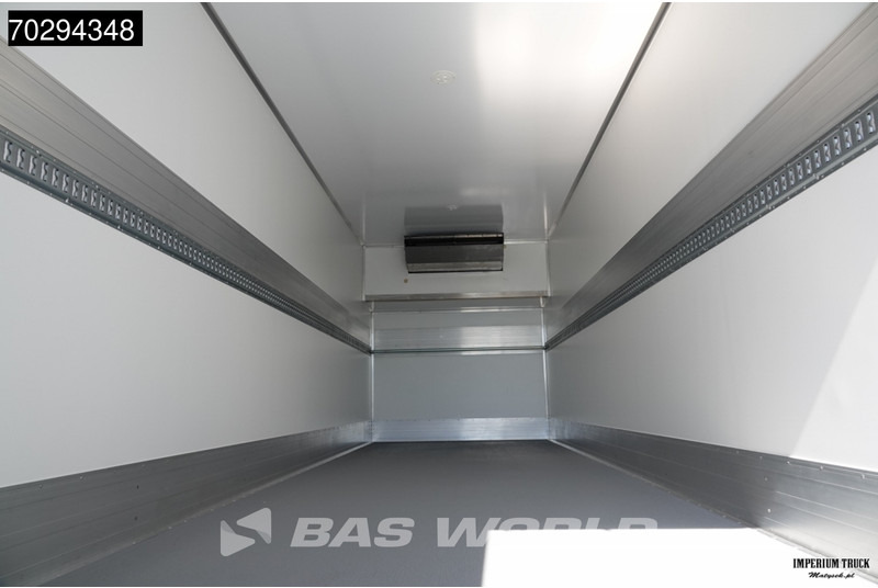 MAN TGX 26.520 TGX 6X2 Thermo King T-1000 R Automatic Lift-Steering Axle Euro 6 - Kamion hladnjača: slika MAN TGX 26.520 TGX 6X2 Thermo King T-1000 R Automatic Lift-Steering Axle Euro 6 - Kamion hladnjača MAN TGX 26.520 TGX 6X2 Thermo King T-1000 R Automatic Lift-Steering Axle Euro 6 - Kamion hladnjača: slika MAN TGX 26.520 TGX 6X2 Thermo King T-1000 R Automatic Lift-Steering Axle Euro 6 - Kamion hladnjača