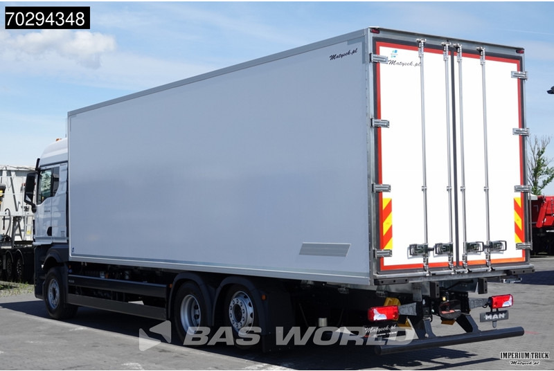 MAN TGX 26.520 TGX 6X2 Thermo King T-1000 R Automatic Lift-Steering Axle Euro 6 - Kamion hladnjača: slika MAN TGX 26.520 TGX 6X2 Thermo King T-1000 R Automatic Lift-Steering Axle Euro 6 - Kamion hladnjača MAN TGX 26.520 TGX 6X2 Thermo King T-1000 R Automatic Lift-Steering Axle Euro 6 - Kamion hladnjača: slika MAN TGX 26.520 TGX 6X2 Thermo King T-1000 R Automatic Lift-Steering Axle Euro 6 - Kamion hladnjača