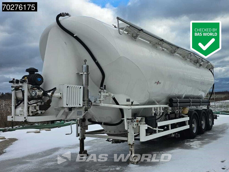 SPITZER SF2755/4P 3 axles 55 m3 Liftachse - Poluprikolica cisterna: slika SPITZER SF2755/4P 3 axles 55 m3 Liftachse - Poluprikolica cisterna SPITZER SF2755/4P 3 axles 55 m3 Liftachse - Poluprikolica cisterna: slika SPITZER SF2755/4P 3 axles 55 m3 Liftachse - Poluprikolica cisterna