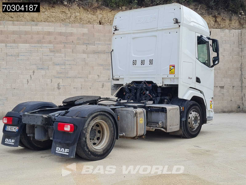 DAF XF 530 4X2 Retarder Hydraulik - Tegljač: slika DAF XF 530 4X2 Retarder Hydraulik - Tegljač DAF XF 530 4X2 Retarder Hydraulik - Tegljač: slika DAF XF 530 4X2 Retarder Hydraulik - Tegljač