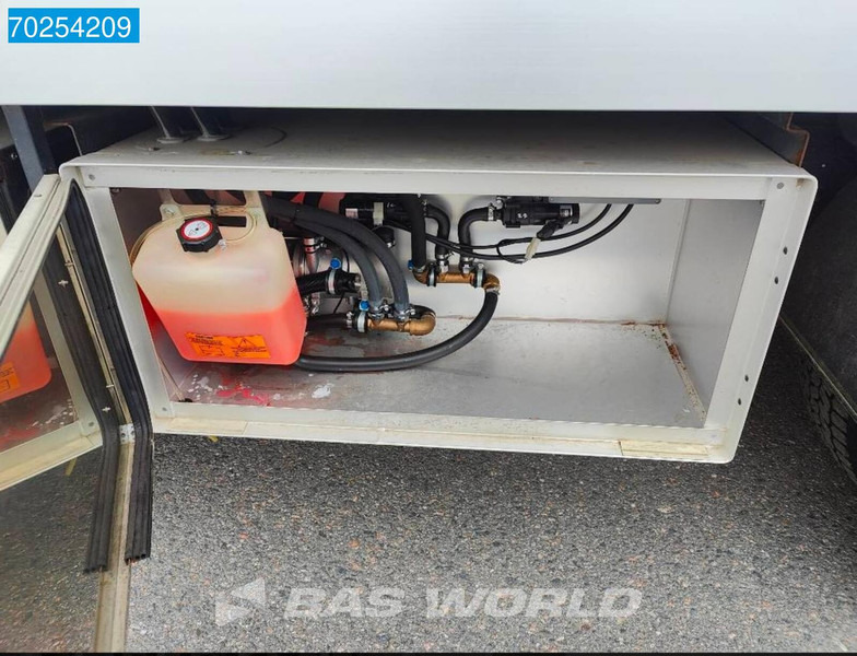 Kamion sandučar Volvo FL 250 4X2 Like NEW! Exhibition truck EURO 6: slika Kamion sandučar Volvo FL 250 4X2 Like NEW! Exhibition truck EURO 6