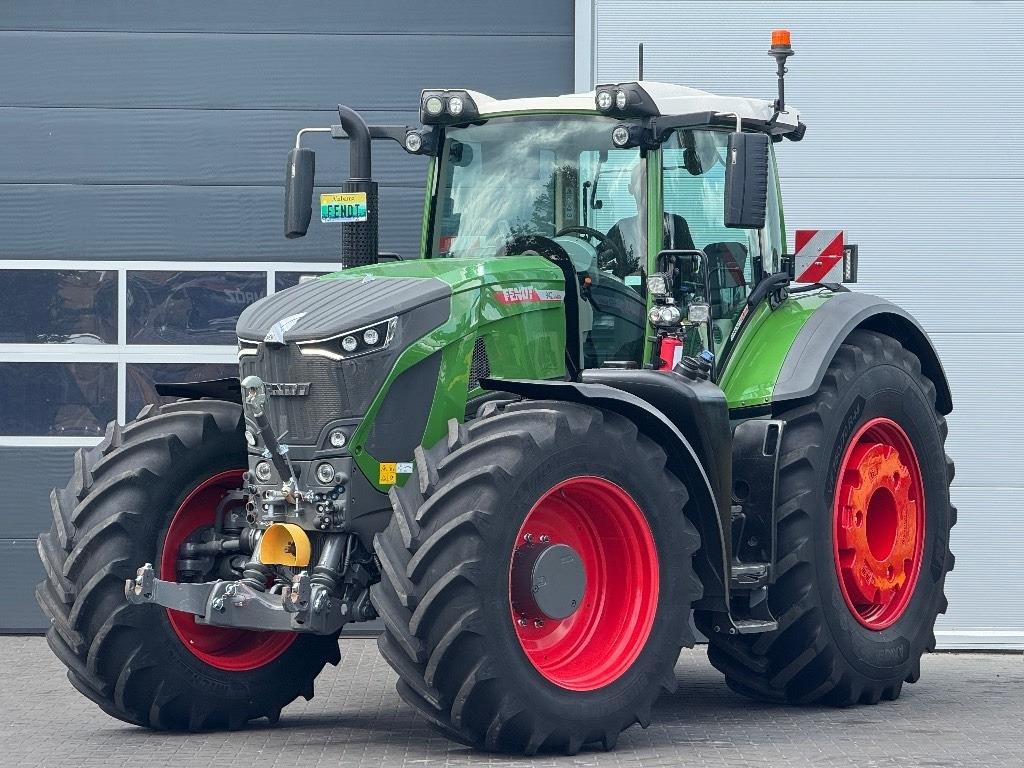 Fendt 942 Gen6 Profi Plus - Traktor: slika Fendt 942 Gen6 Profi Plus - Traktor Fendt 942 Gen6 Profi Plus - Traktor: slika Fendt 942 Gen6 Profi Plus - Traktor