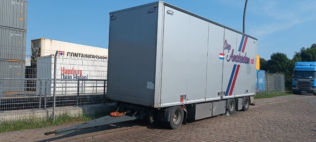 Floor 20 palet - Prikolica sa zatvorenim sandukom: slika Floor 20 palet - Prikolica sa zatvorenim sandukom Floor 20 palet - Prikolica sa zatvorenim sandukom: slika Floor 20 palet - Prikolica sa zatvorenim sandukom