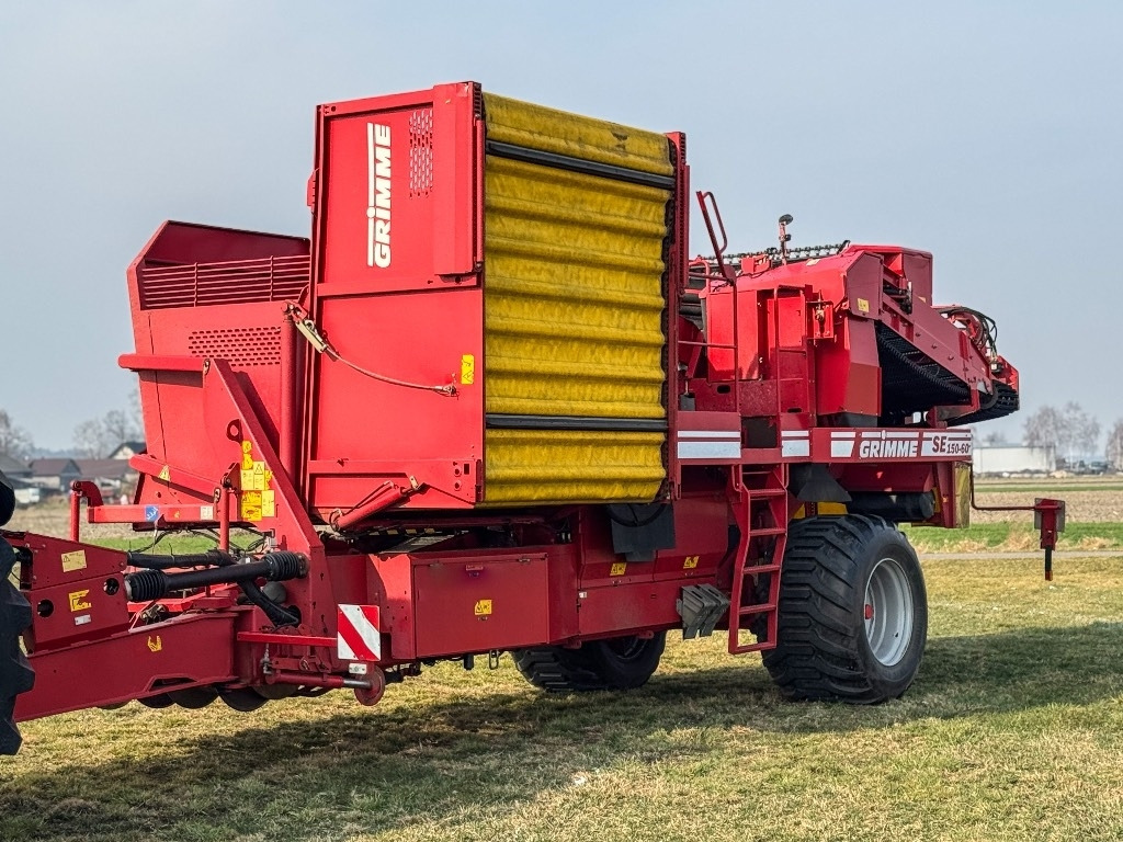 Grimme SE 150-60 XXL - Kombajn za krumpir: slika Grimme SE 150-60 XXL - Kombajn za krumpir Grimme SE 150-60 XXL - Kombajn za krumpir: slika Grimme SE 150-60 XXL - Kombajn za krumpir
