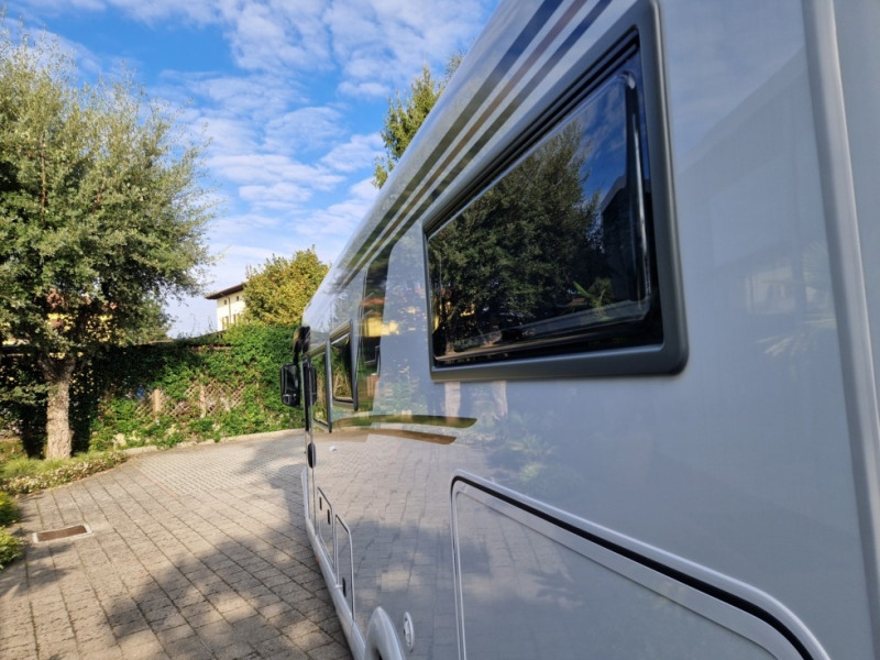 Carthago C1 Tourer Edition+ I 149 RB-LE - Integrirani kamper: slika Carthago C1 Tourer Edition+ I 149 RB-LE - Integrirani kamper Carthago C1 Tourer Edition+ I 149 RB-LE - Integrirani kamper: slika Carthago C1 Tourer Edition+ I 149 RB-LE - Integrirani kamper