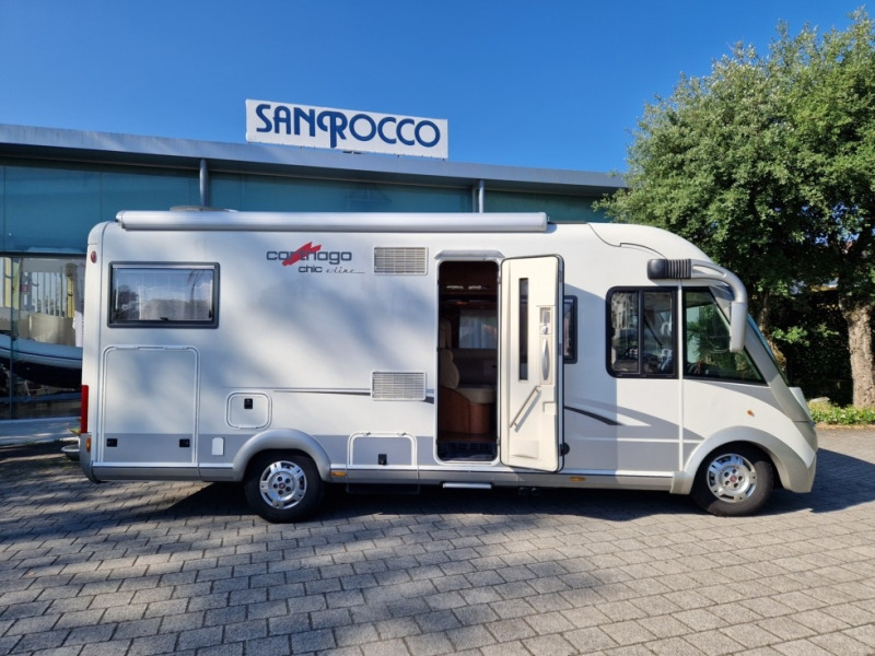 Carthago Chic E-Line 44 - Integrirani kamper: slika Carthago Chic E-Line 44 - Integrirani kamper Carthago Chic E-Line 44 - Integrirani kamper: slika Carthago Chic E-Line 44 - Integrirani kamper