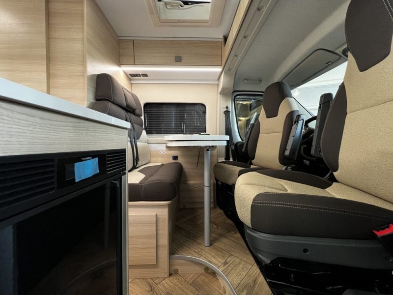 Chausson V594S First Line - Kamp kombi: slika Chausson V594S First Line - Kamp kombi Chausson V594S First Line - Kamp kombi: slika Chausson V594S First Line - Kamp kombi
