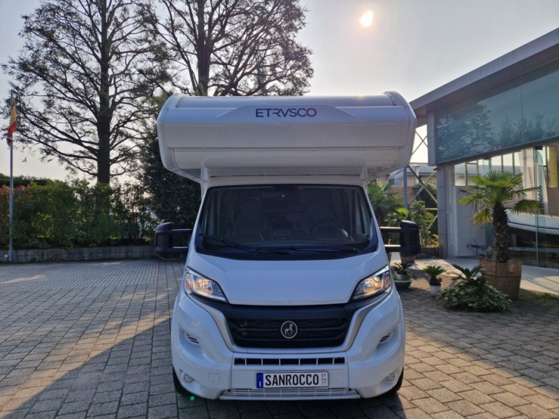 Etrusco A 7300 DB - Alkoven kamper: slika Etrusco A 7300 DB - Alkoven kamper Etrusco A 7300 DB - Alkoven kamper: slika Etrusco A 7300 DB - Alkoven kamper