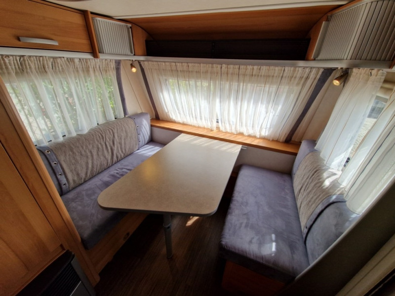 Hymer Feeling 425 - Kamp prikolica: slika Hymer Feeling 425 - Kamp prikolica Hymer Feeling 425 - Kamp prikolica: slika Hymer Feeling 425 - Kamp prikolica
